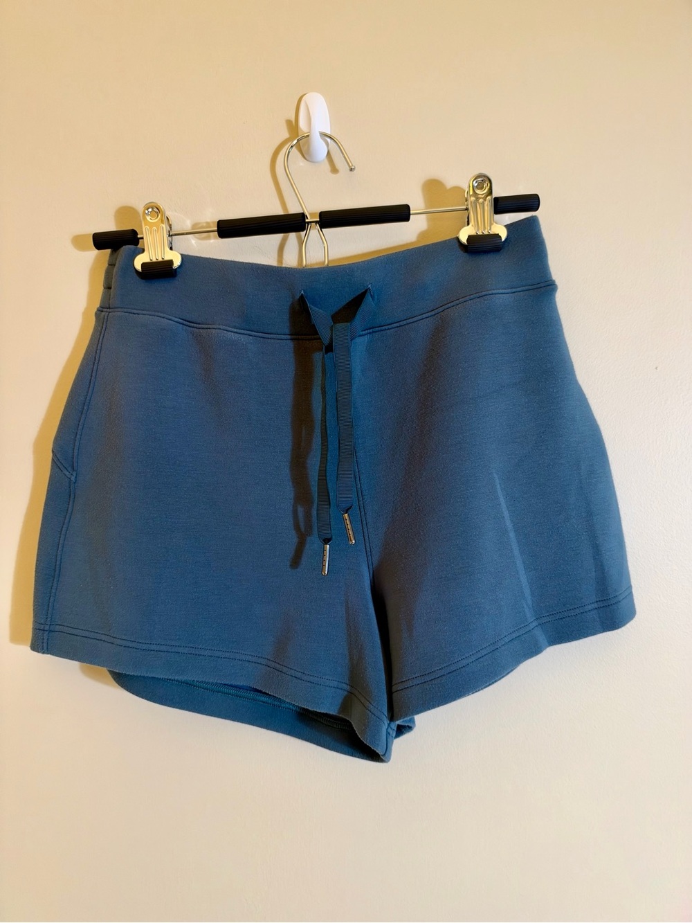 SPANX AirEssentials® Short 5" Everyday Drawstring Lounge Shorts Dusk Blue Medium